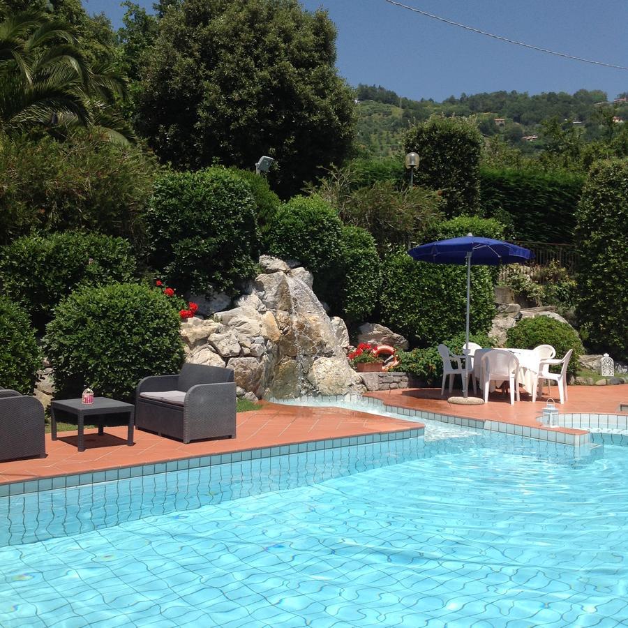 Hotel La Vigna Moneglia Buitenkant foto