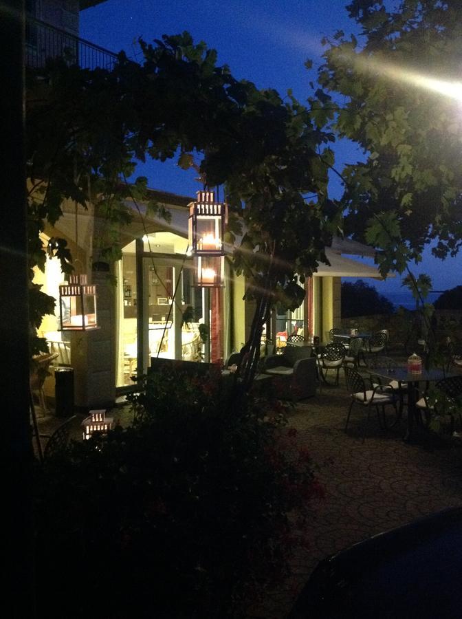 Hotel La Vigna Moneglia Buitenkant foto