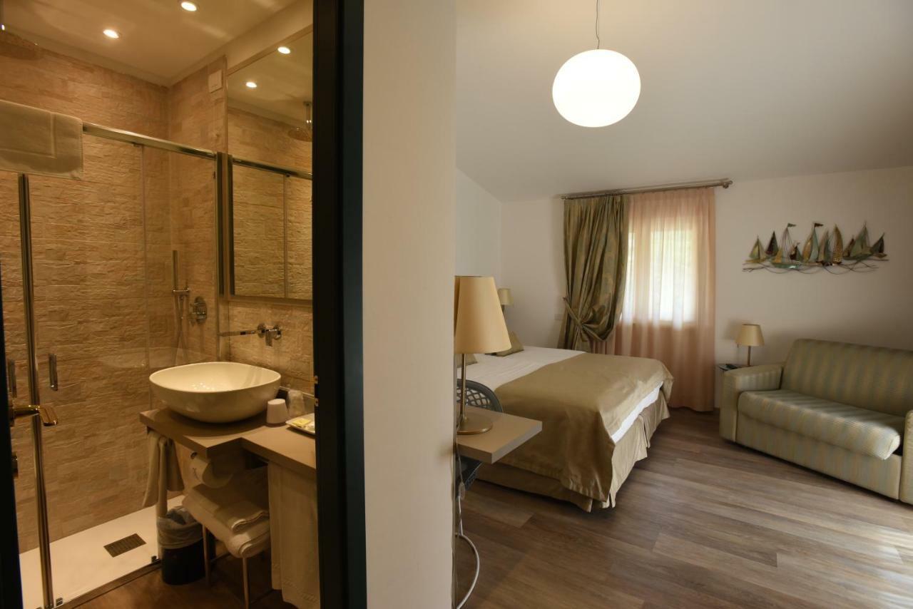 Hotel La Vigna Moneglia Buitenkant foto