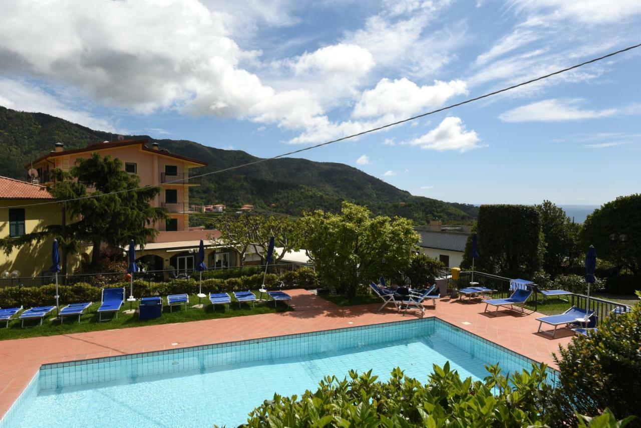 Hotel La Vigna Moneglia Buitenkant foto